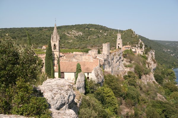 Dorf Aiquèze Dorf Aiquèze