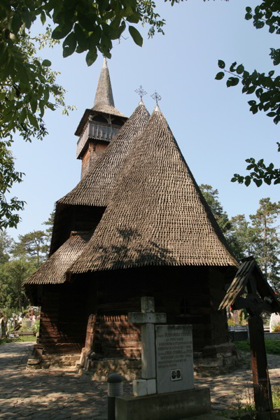 Holzkirche von Ieut